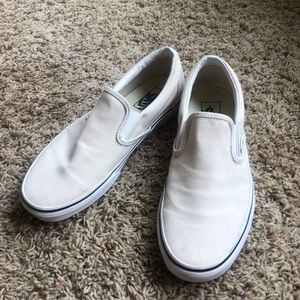 Vans Off-White slip on sneakers W9